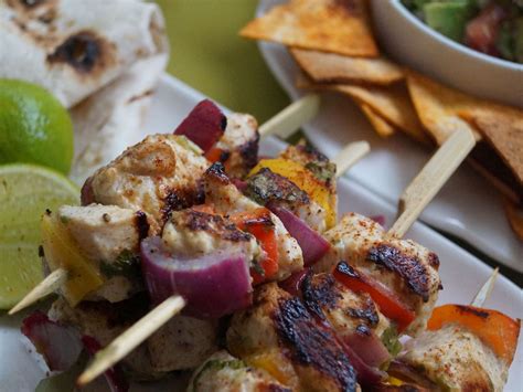 Mexican Style Chicken Skewers Miam Miam And Yum In 2020 Chicken