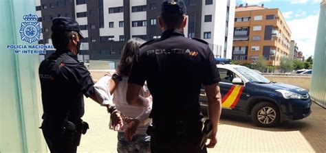 La Policía Detiene A Una Mujer En Logroño Por Estafar Más De 7000 Euros