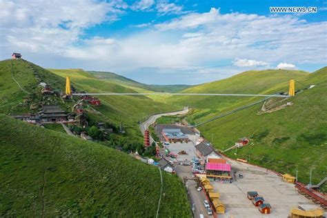 Tourists Enjoy Themselves At Scenic Spots In Inner Mongolia China Minutes