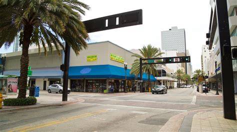 Downtown Miami Shopping District Tours Book Now Expedia