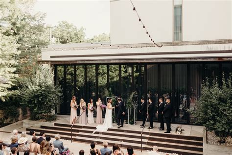 8 Surprisingly Unique Wedding Venues In Austin Texas Nikkolas Nguyen