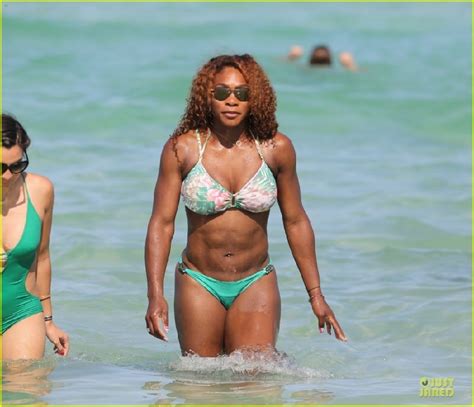 Tenista Serena Williams En La Playa De Miam Con Bikini Spanish China