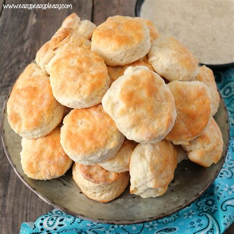 Homemade Biscuits Using Only 4 Ingredients - Easy Peasy Pleasy