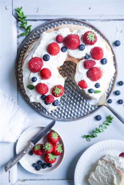 After four days it will still be edible, but a little stale. Angel Food Cake Rezept | Zucker, Zimt und Liebe