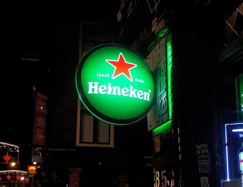 Heineken Sign Gro Design