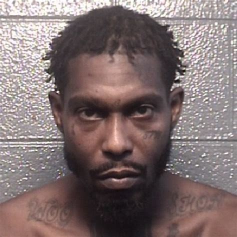 Danville Robbery Suspect Arrested After Firing At Officers 1033 Wakg