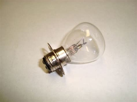 Kubota Tractor Headlight Bulb Genuine Oem Replacement Qty 2 For Sale