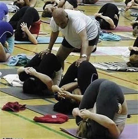 Yoga Instructor Fail Dump A Day