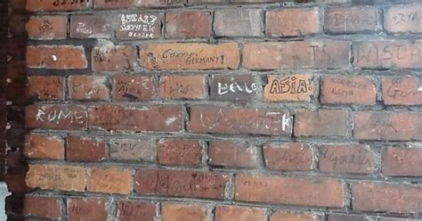 Auschwitz Graffiti Imgur
