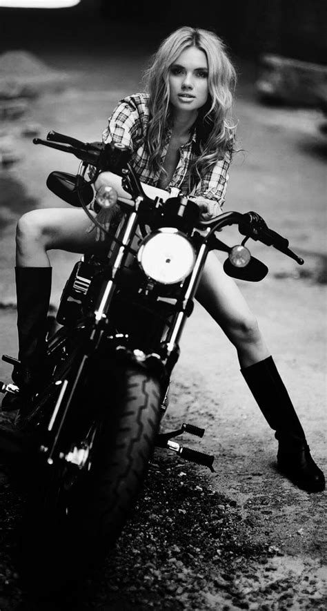 Motowomanmusic Cafe Racer Girl Motorcycle Girl Motorbike Girl