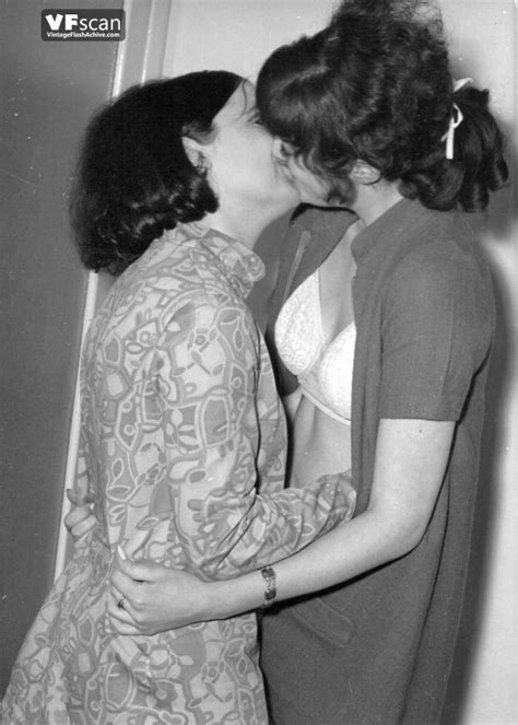 Vintage Milf Pornstars Enjoying Hot Lesbian Kissing And Pussy Licking Hd Porn Pictures