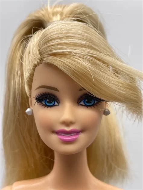 Barbie Stylin Friends Doll Blonde Nude Articulated Rooted Lashes