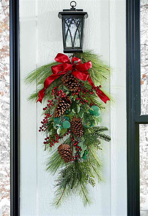 How To Make A Christmas Swag Wreath For Your Front Door Better Homes