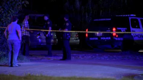 12 Year Old Girl In Critical Condition After Drive By Shooting In Nw