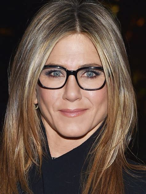 Are These Celebs Hotter With Or Without Glasses Jennifer Aniston