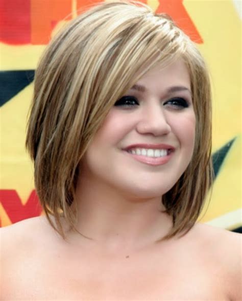 This Seasons Best Short Hairstyles For Round Faces Women