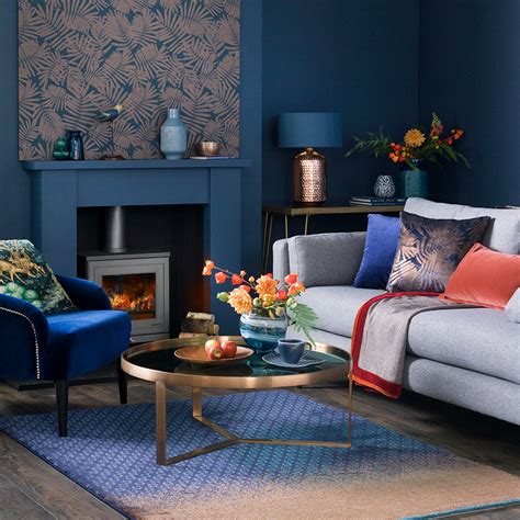Check our best decorating ideas that will save you money as you spruce up your home. Decorating on a budget - our top tips to getting a chic ...