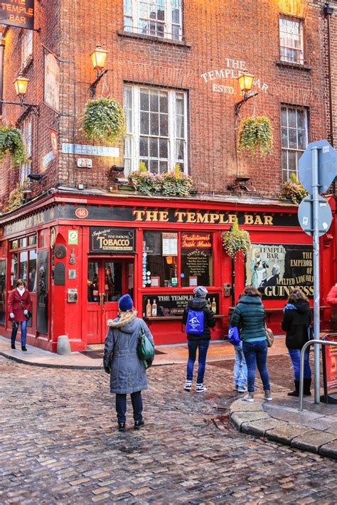 Dublin, Ireland - The Perfect Itinerary for First-Timers | Traveling Chic