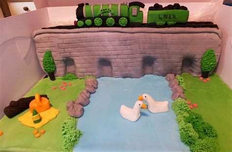 Train Crossing Viaduct Birthday Cake Flying Scotsman Cake Birthday
