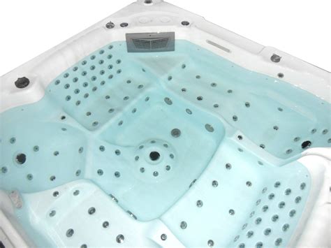 Dual Temperature Swim Spa 22ft Absolute Del Mar Ii Only 25900