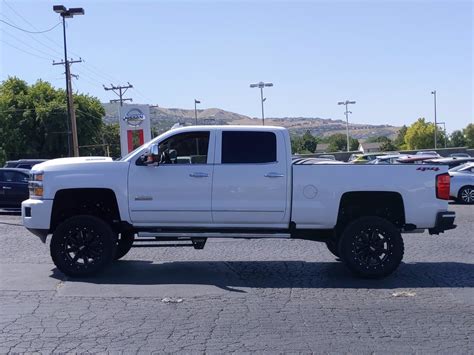 Pre Owned 2019 Chevrolet Silverado 3500hd High Country 4wd Crew Cab Pickup