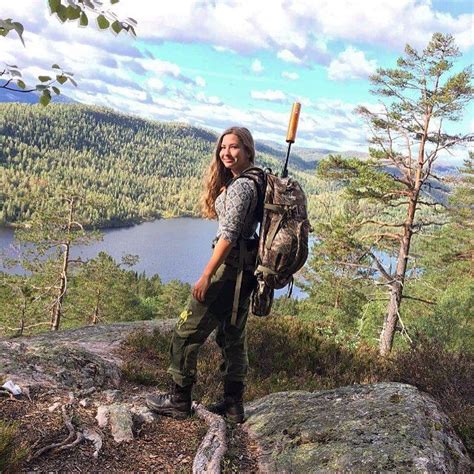 10 amazing female hunters you should be following on instagram the monocular