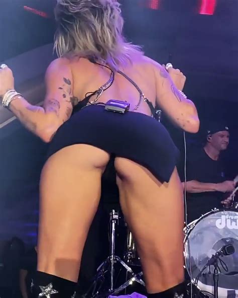Miley Cyrus Ass DrunkenStepFather