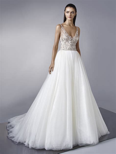 Die kollektion enzoani gibt es seit 2005 und ist das aushängeschild. Das Enzoani Brautkleid 2018 - Heiraten & Hochzeit