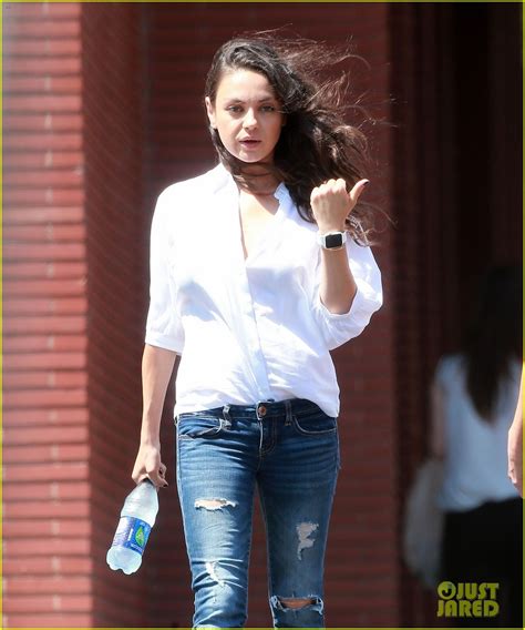 Mila Kunis Keeps Busy At A Business Meeting In Burbank Photo 3456244