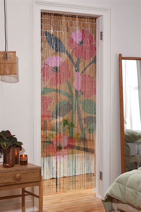 Wella Poppy Beaded Bamboo Curtain Urban Outfitters Дизайн пола