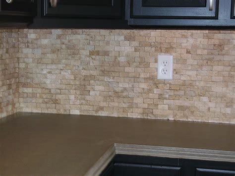 You must think of how your chosen kitchen tiles design will go with your backsplash. Kitchen: Create Any Type Of Look For Your Kitchen With ...