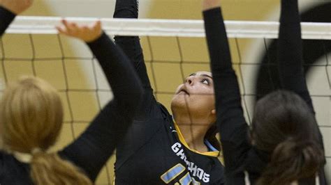 El Capitan Volleyball Team Edges Buhach Colony In Five Games Merced