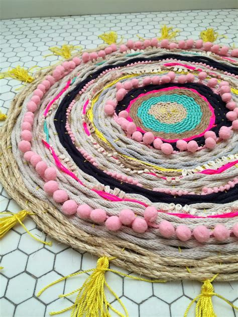 Diy Woven Pom Pom Rope Rug Red Lipstick French Toast