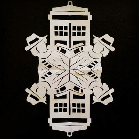 Dr Who Paper Snowflake By Nottheclinicalkind On Tumblr Holiday Decor