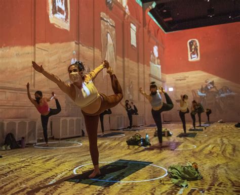 Immersive Yoga - Immersive Van Gogh Kansas City
