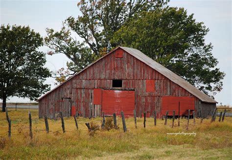 ©2017 Moore Photography Old Barn Photos Barn Pictures Ector Texas