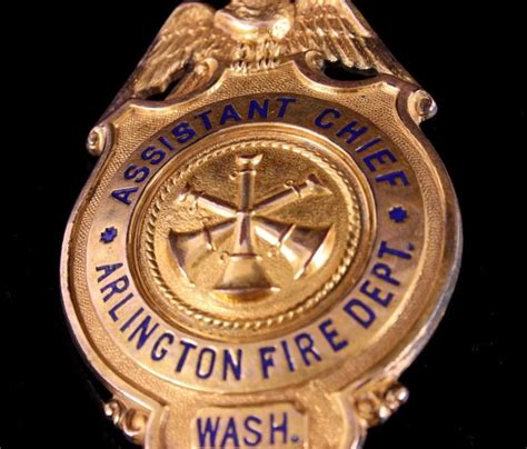 Arlington Fire Dept Assistant Chiefs Badge Gold