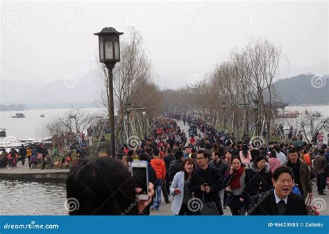 West Lake In Hangzhou China Editorial Stock Photo Image Of Boatmen