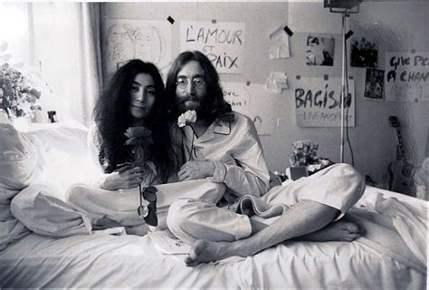 John Lennon Y Yoko Ono ¿la Relación Que Destruyó A The