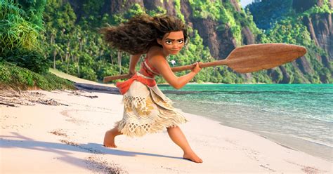 Disneys Moana She Is The Epitome Of The Modern Working Woman The