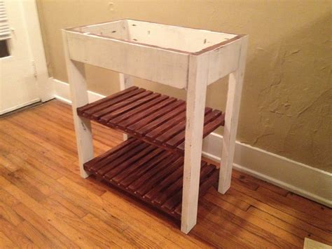 Butcher block dining table seems familiar but it has a lot of impacts for the dining room. Ana White | Kitchen Island Butcher Block - DIY Projects