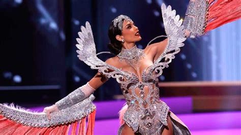 Miss Universo 2021 El Hermoso Traje En Homenaje A La Bandera Peruana Que Lució Janick Maceta