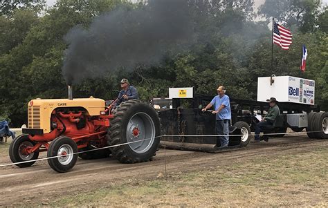 Antique Tractor Pull And Engine Show The Agricultural Museum And Arts