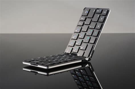 Flyshark A New Concept In Folding Keyboard Technology
