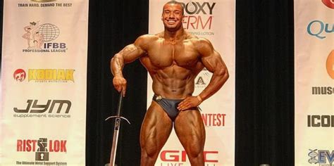 Watch Larry Wheels Wins His First Bodybuilding Contest Fitness Volt