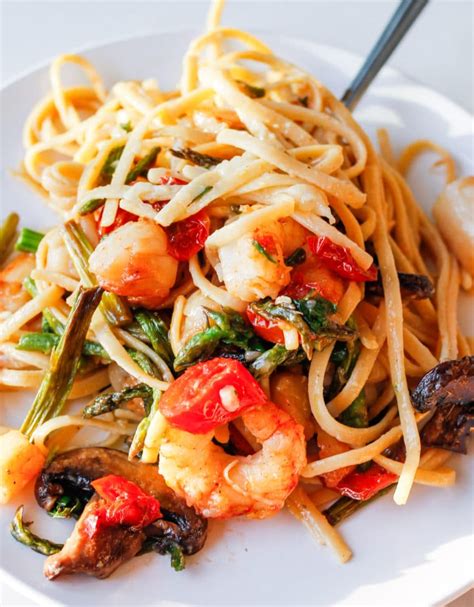 Seafood Pasta With Roasted Veggies Smile Sandwich