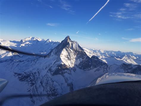 Matterhorn - Mont Blanc sightseeing • Wingly