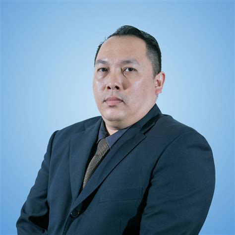 Compromising next to nothing in the area of security, we offer a full range of security services to suit your needs. Management - Zins Security Services Sdn Bhd