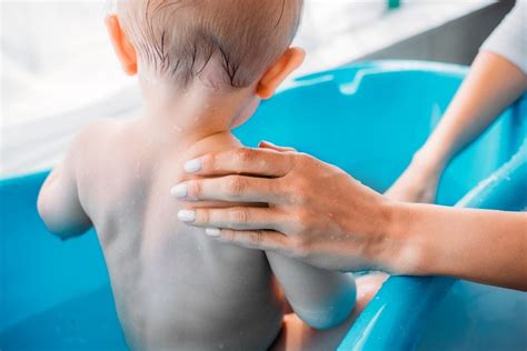 This will allow you to keep one hand on the baby at all times. How to Bathe Baby (Make the Most of Baby Bath Time)
