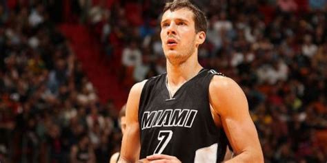 Miami heat, en modo rodillo: Goran Dragic Pictures - Goran Dragic Photo Gallery - 2021